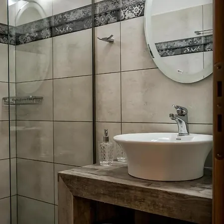 Aparthotel Skyros Avra Residences *