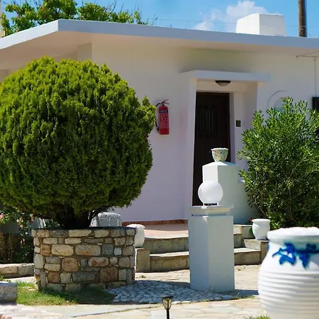 Skyros Avra Residences *