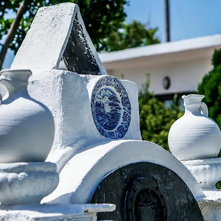 Avra Residences Hotel apartamentowy 3*