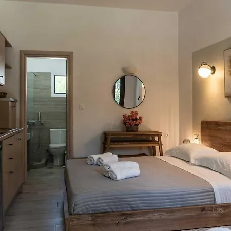Avra Residences Σκύρος