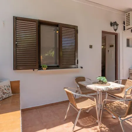 Avra Residences Ξενοδοχείο με διαμερίσματα Σκύρος