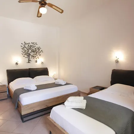 Lägenhetshotell Skyros Avra Residences *