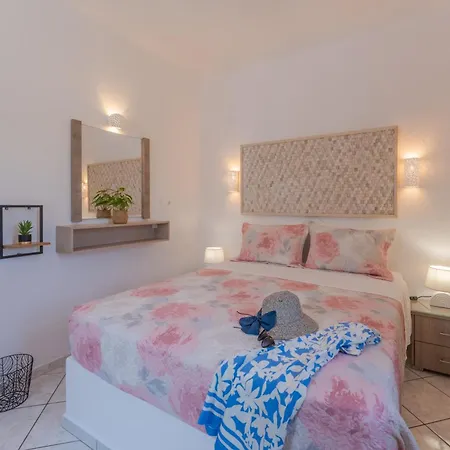 Skyros Avra Residences Skyros