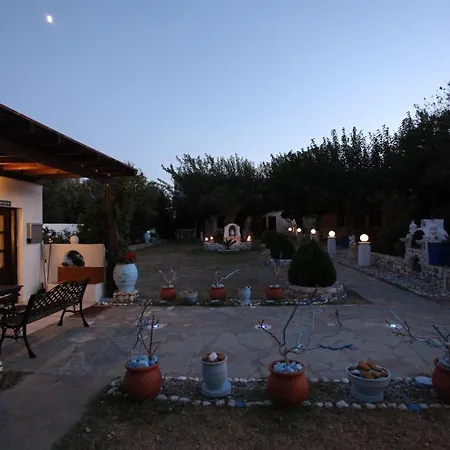 Skyros Avra Residences