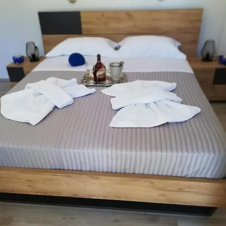 Skyros Avra Residences * Skyros